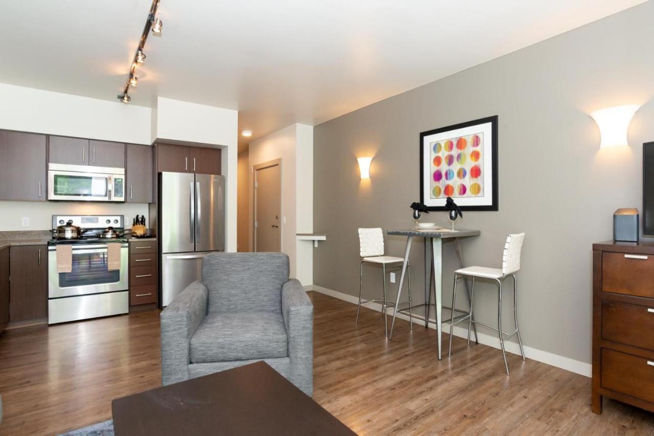 Capitol Hill Exclusive Luxury Apartments Сиэтл Экстерьер фото
